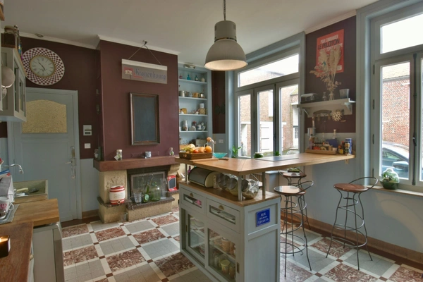 ferme au carré  205 m² avec dependance et terrain