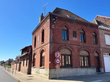 maison  Camphin en pevele 7 pièces 180 m2 avec jardin et garage