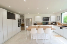 Villa d’architecte de 285 m² sur parc paysager de 2900 m²