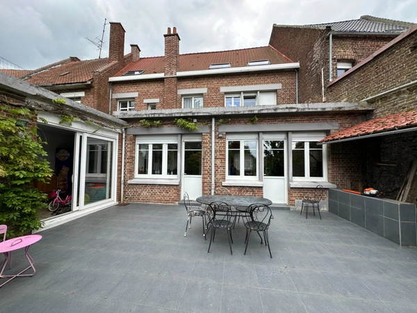  à vendre Maison Bourgeoise  SOMAIN  267 M2 