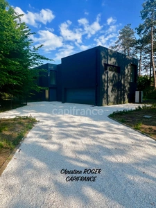 BOURGHELLES (59) Maison contemporaine à vendre 8 pièces 