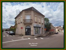 "SIGNIFICANT DROP" Two-story house in 21390 Précy-sous-Thil (21)