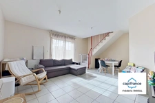 A LOUER – GEMEAUX – MAISON 3 PIÈCES DE 66 M² AVEC GARAGE ET JARDIN
