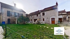Is-sur-Tille – Ensemble immobilier