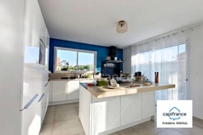 Maison récente de plain-pied – 4 chambres dans un environnement calme