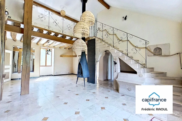 Maison de caractère – 140 m² – Terrain arboré de 5 859 m² – À 10 min d’Aignay-le-Duc