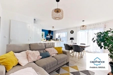 Maison récente de plain-pied – 4 chambres dans un environnement calme