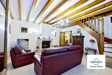 Is-sur-Tille – Maison familiale parfaitement entretenue avec beaux volumes
