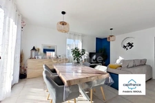 Maison récente de plain-pied – 4 chambres dans un environnement calme