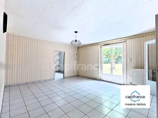 Maison de plain-pied, fonctionnelle, 5 chambres