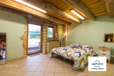 Property Is sur Tille 
