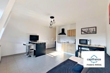 Studio lumineux de 29 m² – Dernier étage avec ascenseur – Dijon centre