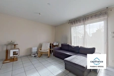 A LOUER – GEMEAUX – MAISON 3 PIÈCES DE 66 M² AVEC GARAGE ET JARDIN