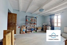 Courlon – Maison familiale 188 m² – 4 chambres – Terrain arboré 1 400 m² – Pompe à chaleur