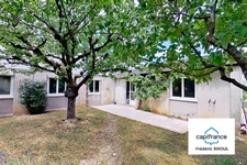 Maison de plain-pied, fonctionnelle, 5 chambres