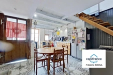 Courlon – Maison familiale 188 m² – 4 chambres – Terrain arboré 1 400 m² – Pompe à chaleur