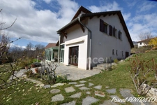Architect-designed property with commanding views – A unique lifestyle in the hills above Gap