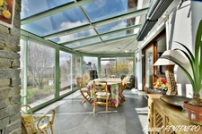 Architect-designed property with commanding views – A unique lifestyle in the hills above Gap