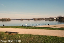 A vendre VAULX EN VELIN appartement T4 traversant