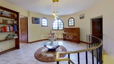 Maison 4 chambres - 1 bureau - dépendances - terrain clos 22 694m2 à MEILHAN SUR GARONNE (47)