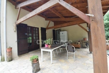 Maison 4 chambres - 1 bureau - dépendances - terrain clos 22 694m2 à MEILHAN SUR GARONNE (47)