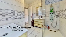 SINGLE-STOREY HOUSE - 3 BEDROOMS - Garage - Garden 