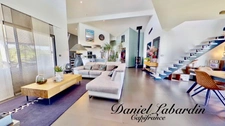 Architect-designed villa with 3 bedrooms - swimming pool - jacuzzi - outbuildings - near MARMANDE (47)