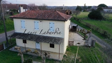Maison à vendre à Grignols de 107m2, 3 chambres, dépendances.