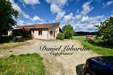 Maison à vendre 7 pièces LACHAPELLE (47)