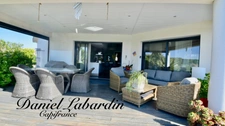 Architect-designed villa with 3 bedrooms - swimming pool - jacuzzi - outbuildings - near MARMANDE (47)