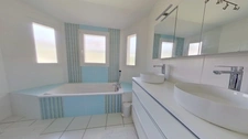 Single-story villa with pool - 4 bedrooms - GARAGE