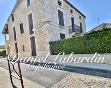 LOT ET GARONNE à vendre  Café - Hotel - Restaurant + Maison de caractère juste à coté