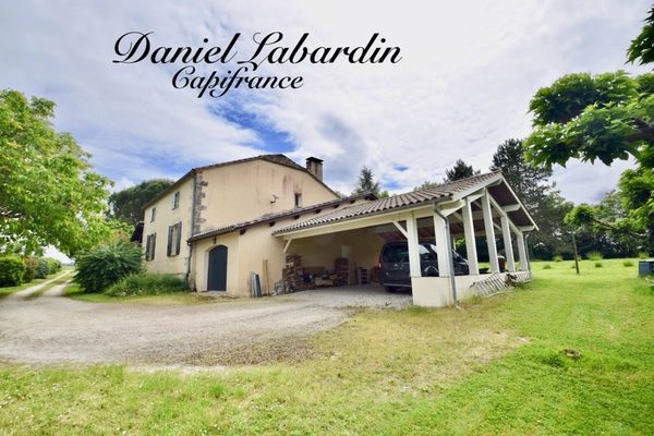Maison à vendre 6 pièces proche de TOMBEBOEUF (47)
