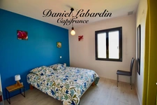 VILLA WITH POOL - 3 bedrooms - Double garage entrance.