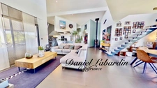 VILLA ARCHITECTE - PLAIN PIED - PISCINE - JACUZZI
