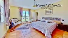 Proprièté avec 4 chambres, 6 hectares, source naturelle, bois