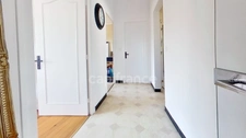 Maison de plain-pied - 4 chambres - garage - terrain clos 