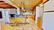 Stone house with 5 bedrooms - swimming pool - garage - drying room in MARMANDE (47)