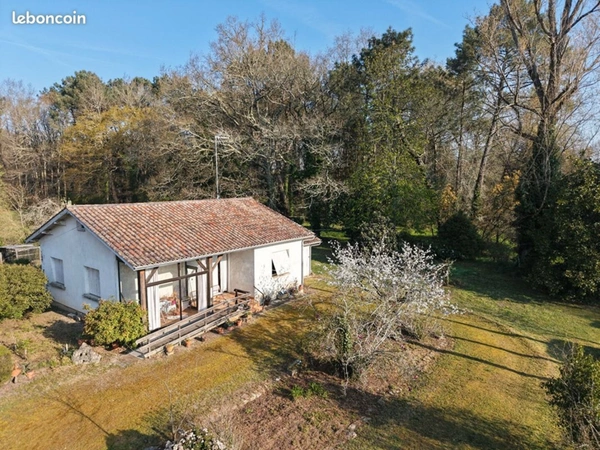 Maison à vendre 4 pièces POUSSIGNAC (47)