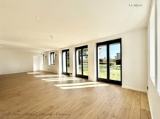 Maison de notable P8 entièrement rénovée avec grand jardin à ENNEZAT : la maison Bleue