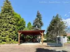 Vaste Maison individuelle P8 à rénover - LE VERNET (03200) - Terrain - garage, carport et atelier.
