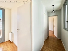 CHATELGUYON (63) - Appartement 4 pièces rénové, balcon filant et terrasse privative