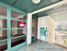 Appartement T3 dans résidence sécurisée avec terrasse, garage double, cave - CLERMONT FERRAND (63) - Secteur Saint Alyre