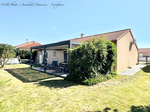 MAISON PLAIN-PIED 4 CHAMBRES - JARDIN - GARAGE - SAINT-BONNET-PRÈS-RIOM (63200)