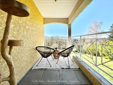 Villa d'architecte P7 à THIERS (CHOPINE) avec vaste terrain, garage double et piscine chauffée.