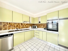 MOZAC – Maison de plain-pied 3 chambres/bureau – PISCINE – TERRAIN divisible de 2324 M² – Garages 