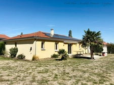 GRANDE MAISON DE PLAIN-PIED - BEAUREGARD-VENDON – 4/5 CHAMBRES – TERRAIN 1 449 m² – VUE PUY DE DÔME