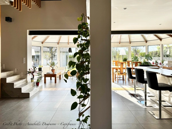 Maison à vendre 8 pièces SAINT BONNET PRES RIOM (63)