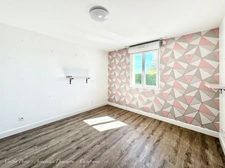 GRANDE MAISON DE PLAIN-PIED - BEAUREGARD-VENDON – 4/5 CHAMBRES – TERRAIN 1 449 m² – VUE PUY DE DÔME
