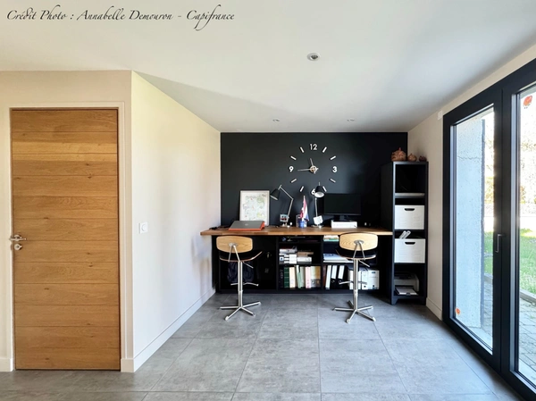 Maison à vendre 8 pièces SAINT BONNET PRES RIOM (63)